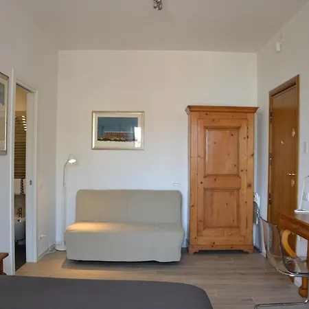 Cardello Colosseum Apartman Róma