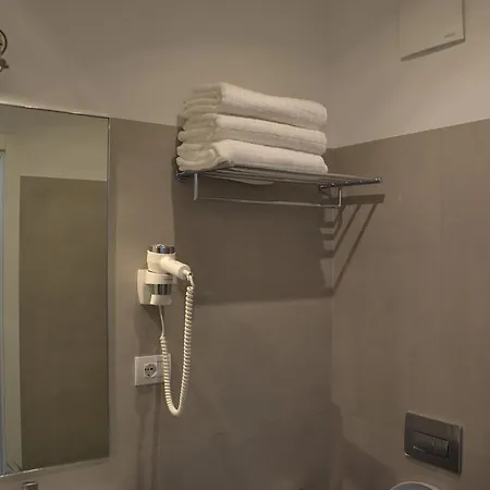 Cardello Colosseum * Rome